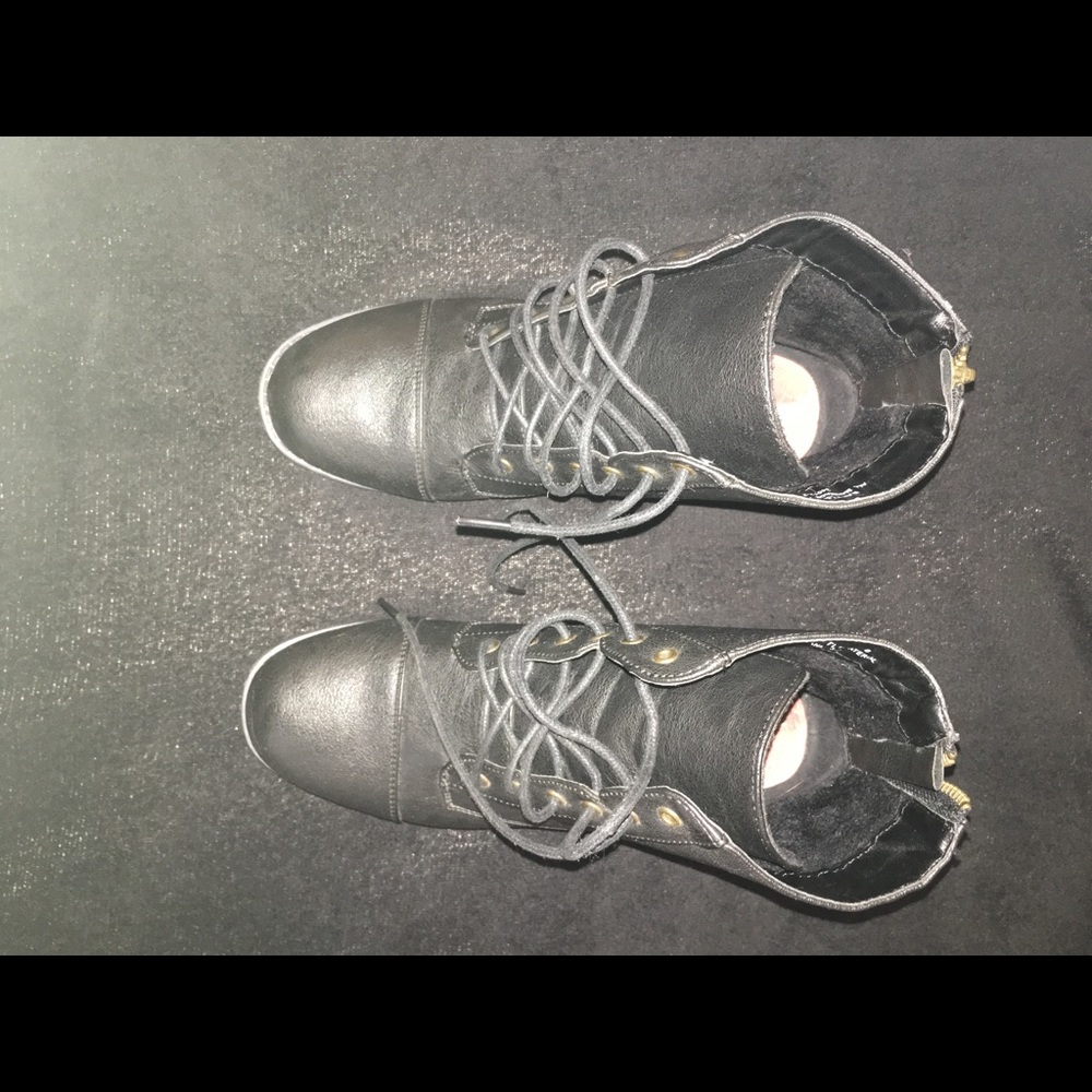 Combat Boots - Picture 3 of 4